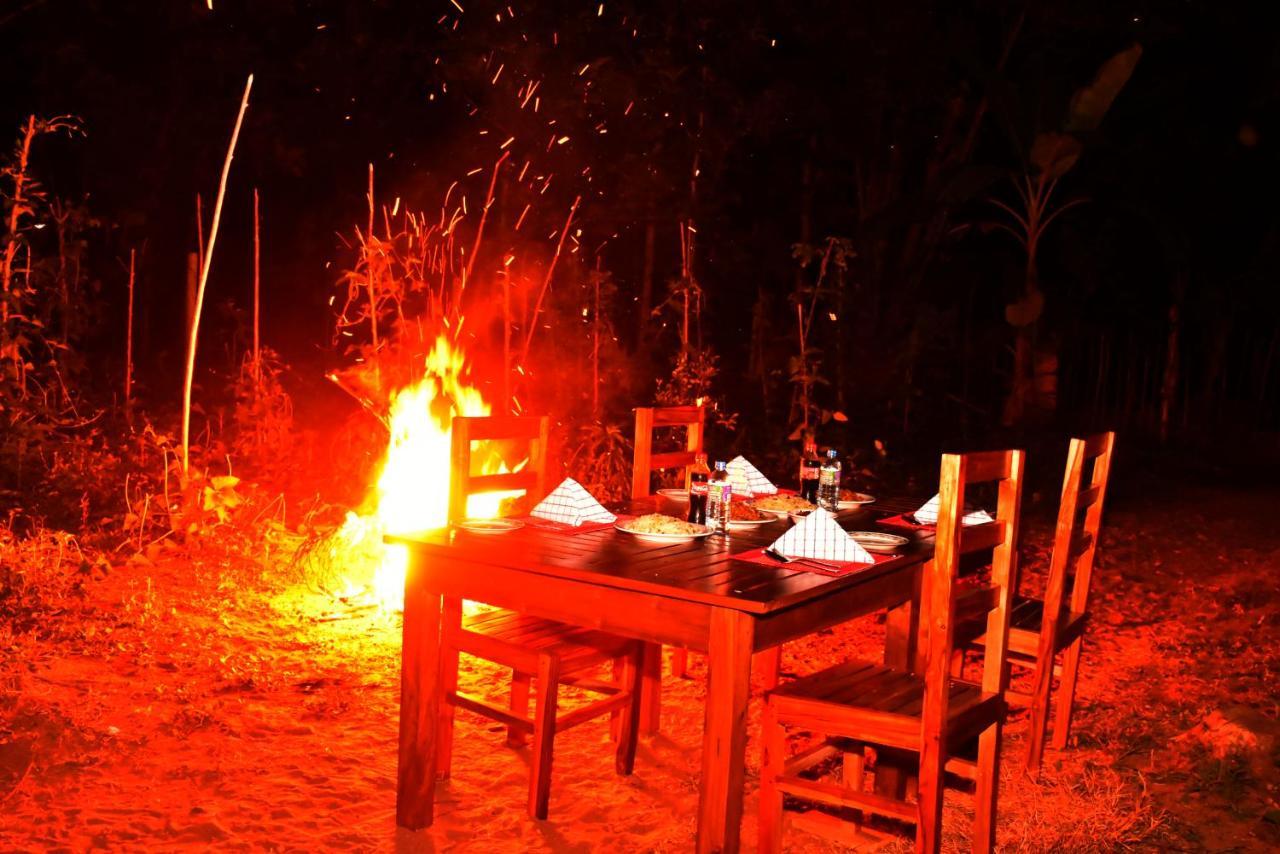 Hotel Wild Heaven Udawalawe Exterior foto